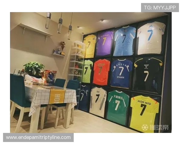 通过懂球帝体育的专业内容和互动社区，增强你的足球知识储备和实战经验，成为真正的足球专家